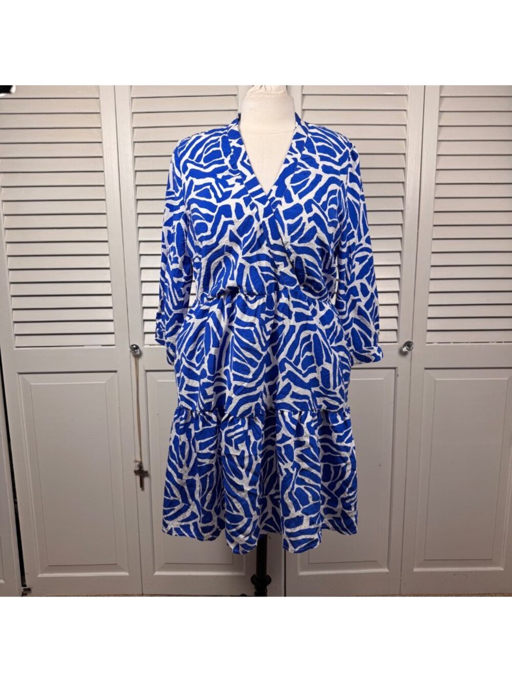 Rachel Zoe size XL Blue & White Zebra Print Tiered flowy Midi Dress lightweight